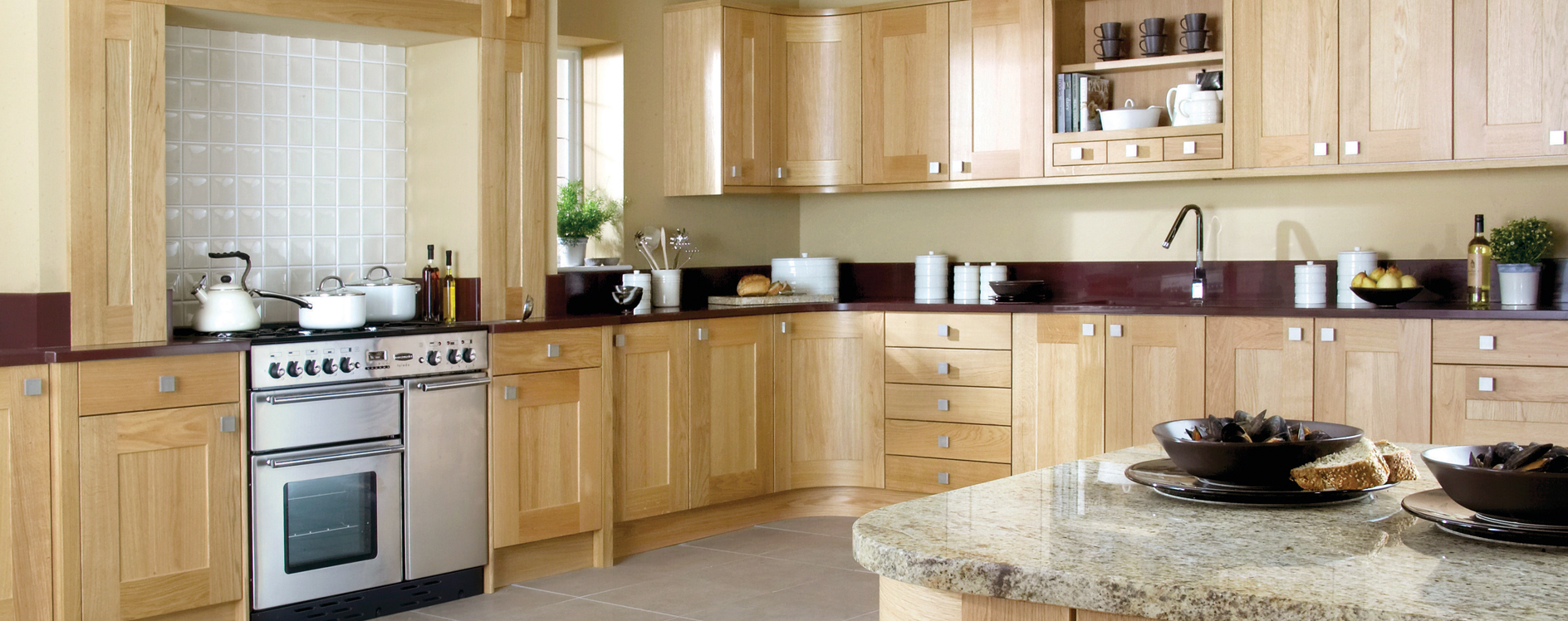 Burbidge Lansdowne Natural Oak Kitchen